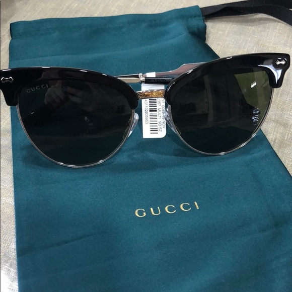 GUCCI sunglasses - Picture 5 of 8